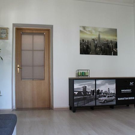 Apartment & Room'S Anni Zára Kültér fotó