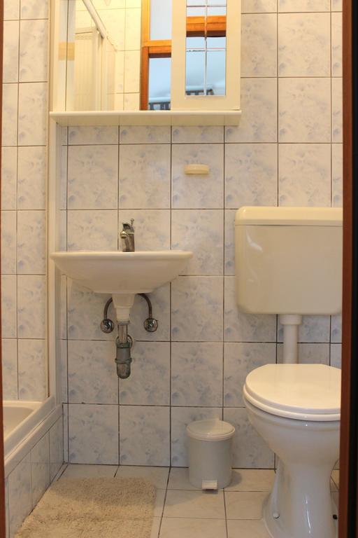 Apartment & Room'S Anni Zára Kültér fotó