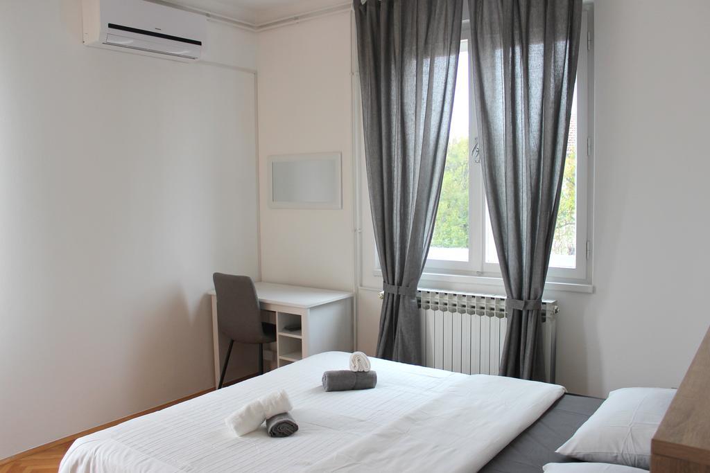 Apartment & Room'S Anni Zára Kültér fotó